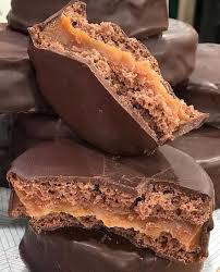 Alfajores argentinos de chocolate con dulce de leche en México